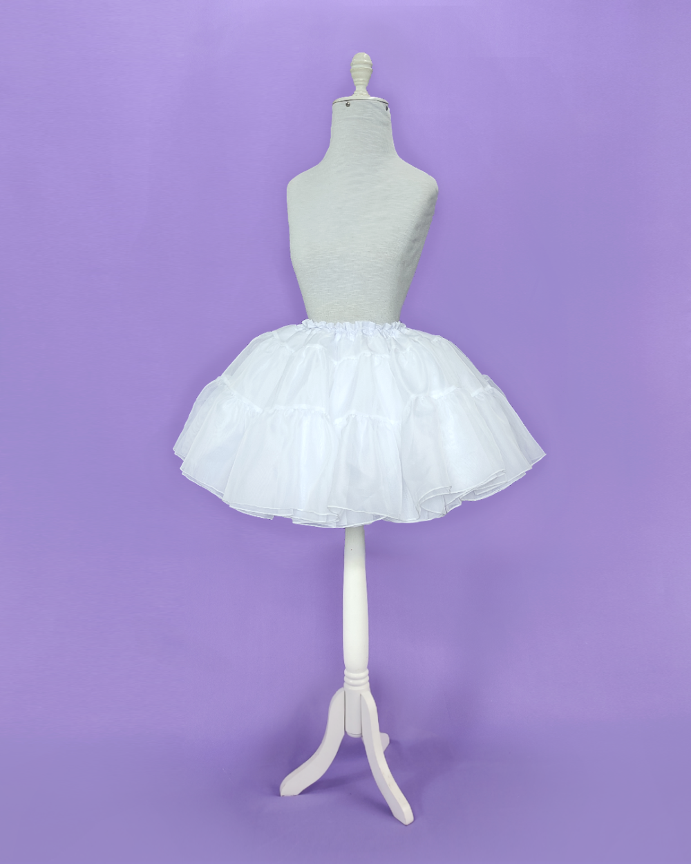 Petticoat made in white voile and lined by melikestea.